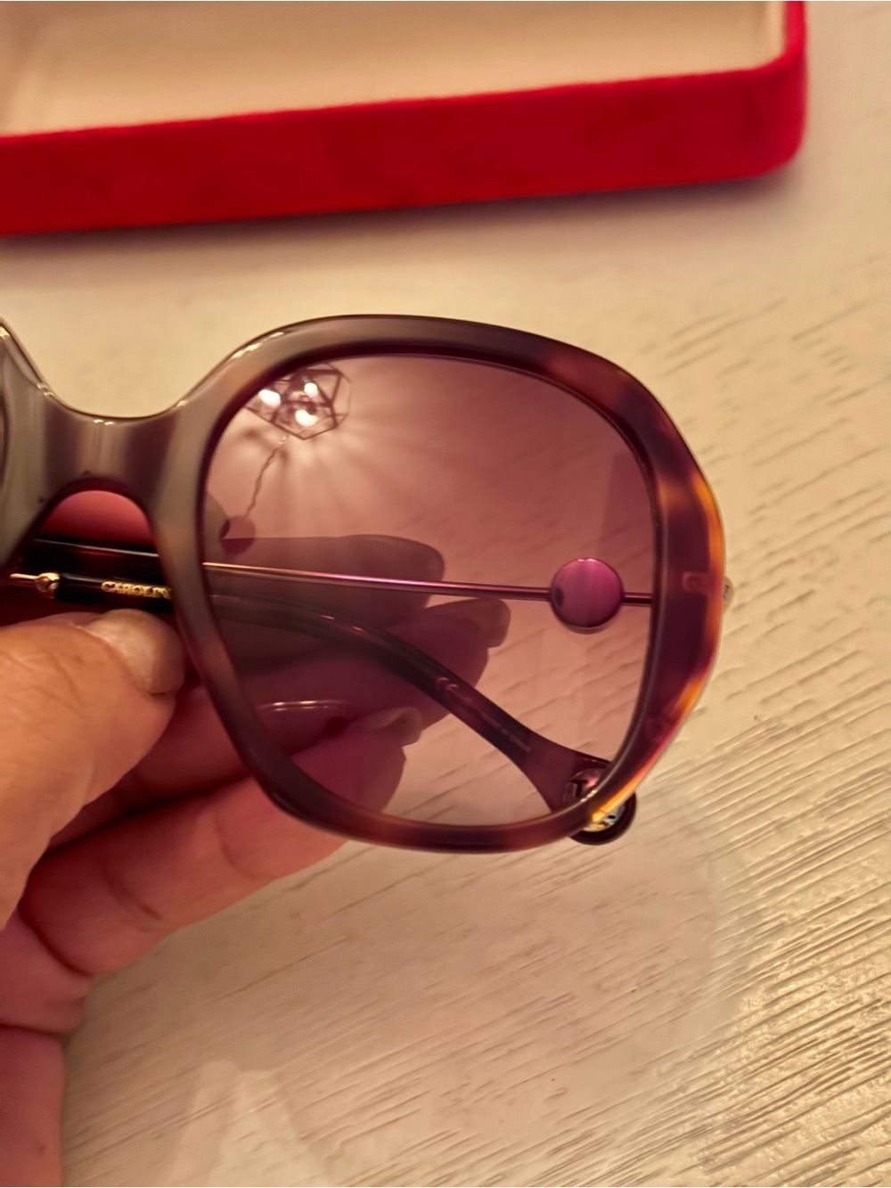 Carolina Herrera Brown Gradient Oversized Sunglasses with Gold Accents 54 21 145 - Picture 8 of 13